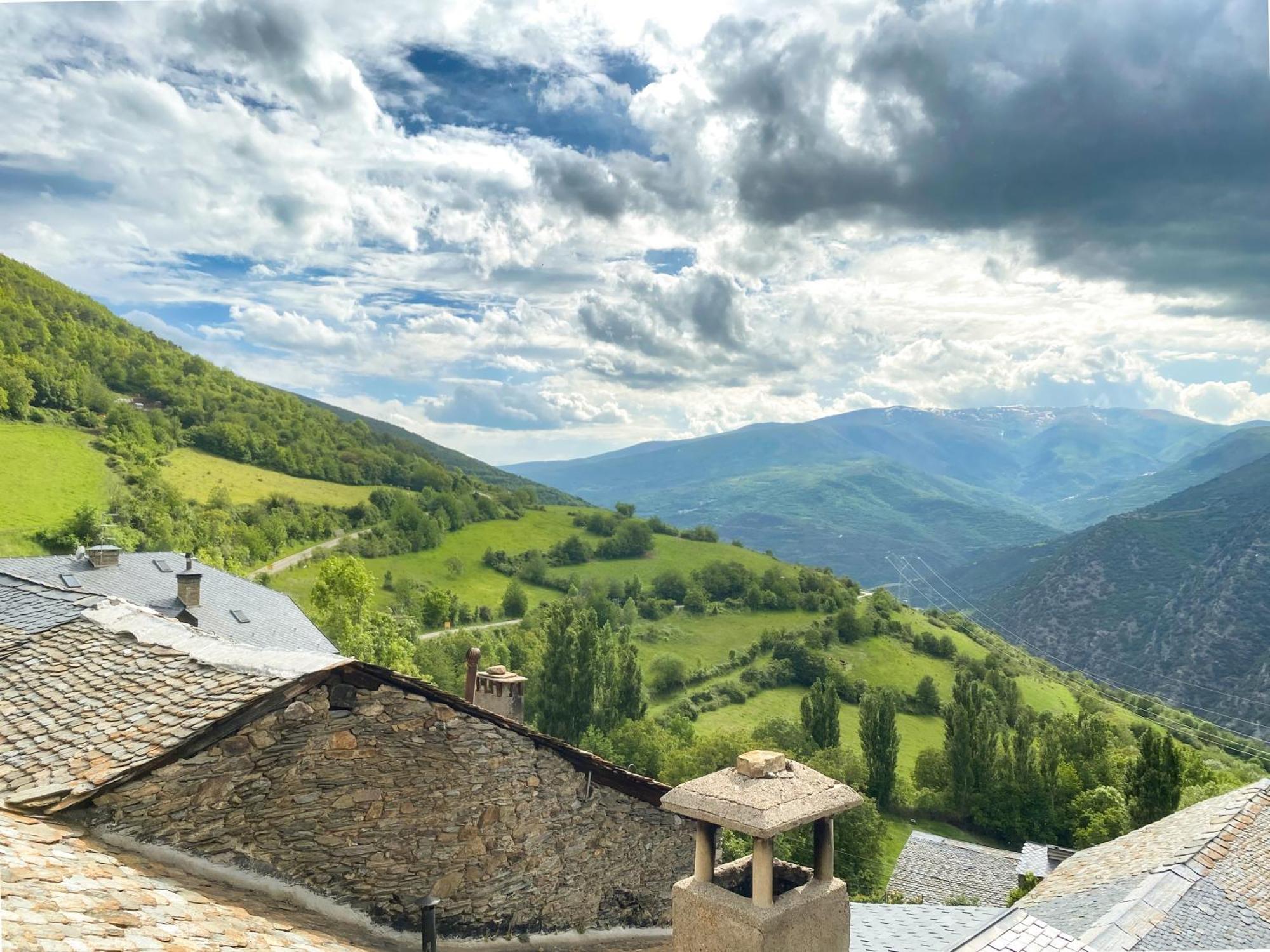 Casa Rural Macia - Apartamentos Roní エクステリア 写真